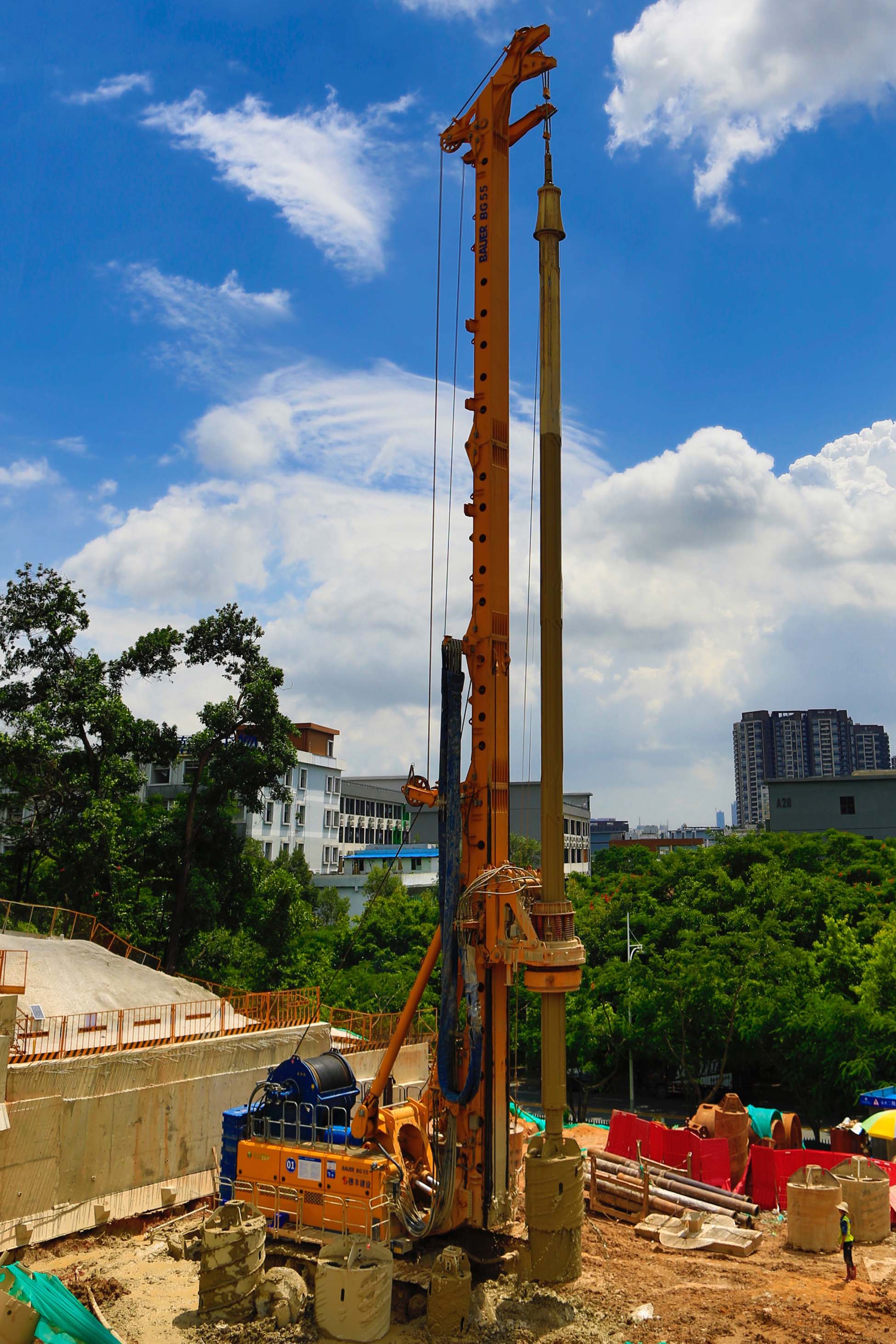 How to Extend the Service Life of Rotary Drilling Rig Cone B